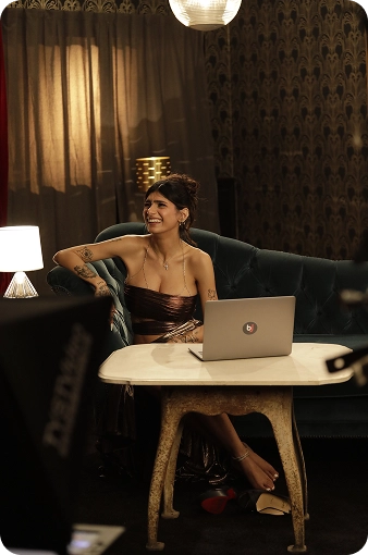 Mia Khalifa — ক্যাম্পেইন গ্যালারি