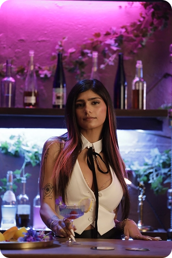 Mia Khalifa — ক্যাম্পেইন গ্যালারি